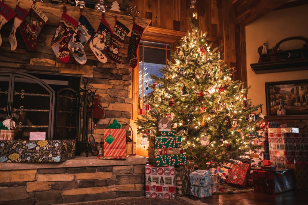 Christmas Crafts and Activities | Single Parent US